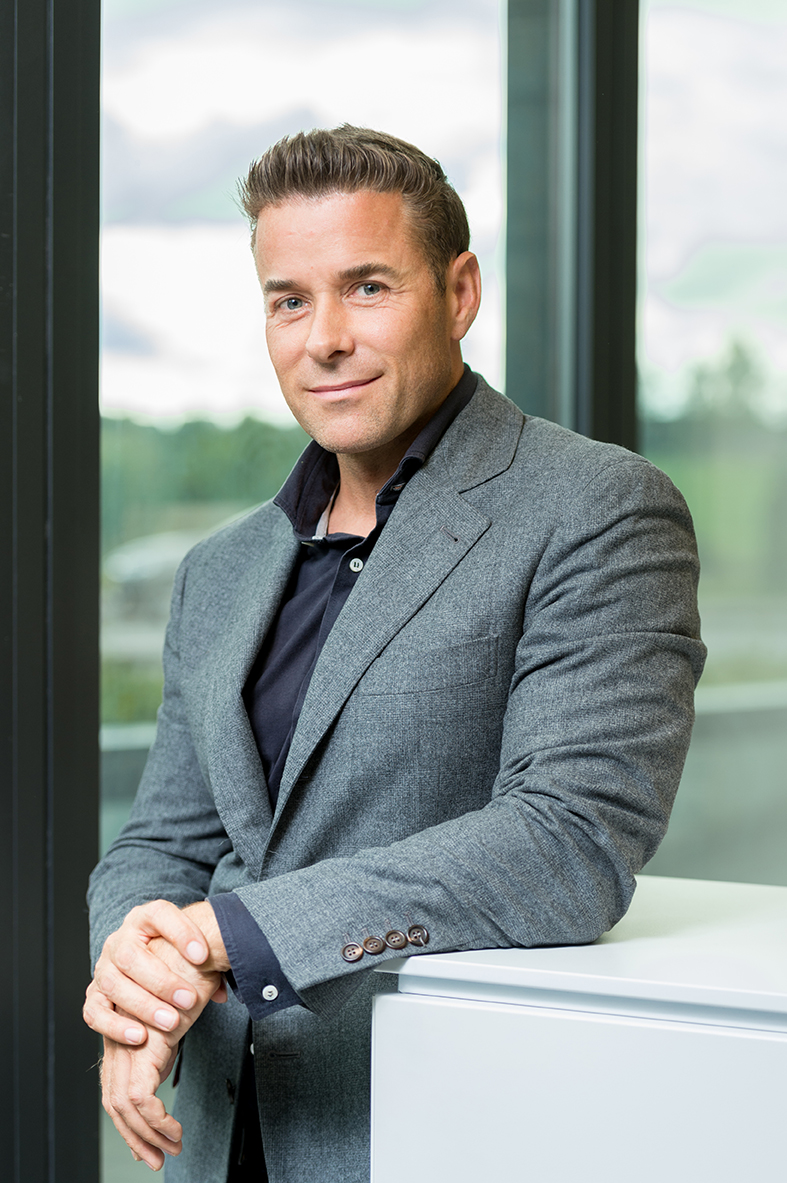 Antony Meijer MRE